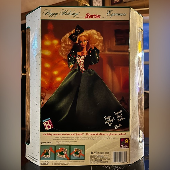 1991 Special Edition Holiday Barbie 💅🏼✨make me an offer :) - Picture 3 of 5